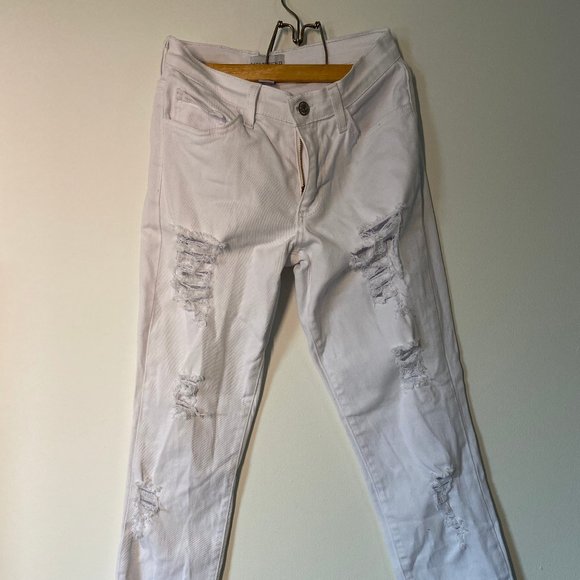 Judy Blue + Rags to Riches White Destroyed Jeans - Picture 5 of 6